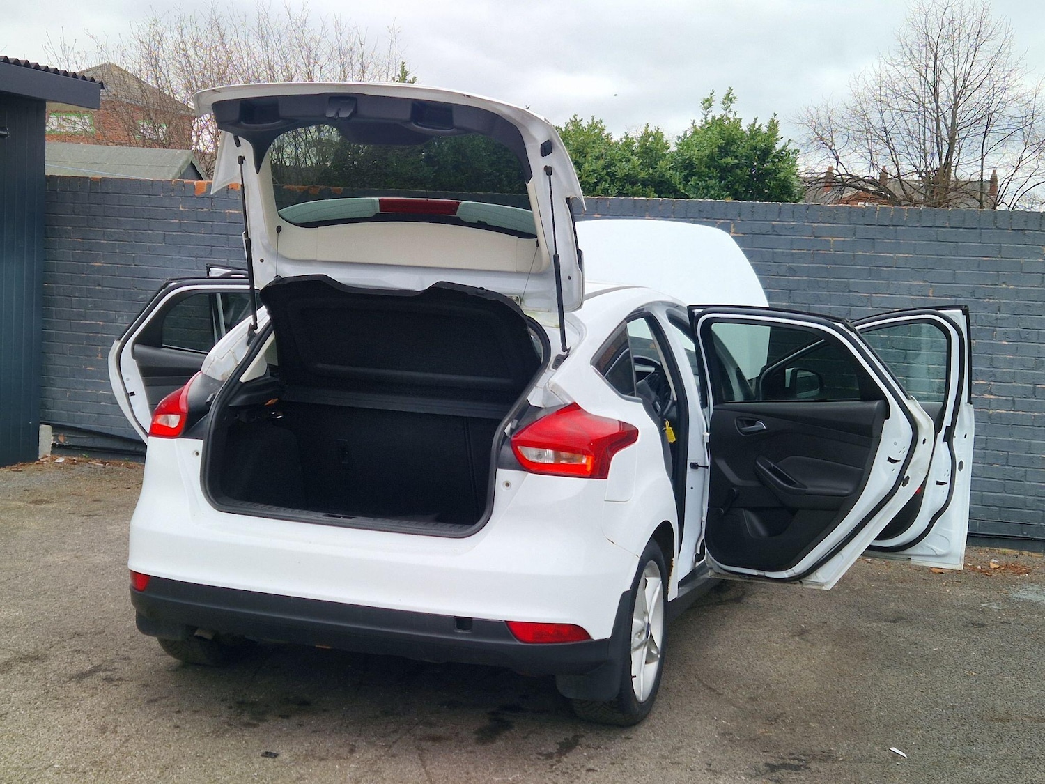 Used Ford Focus 2016 for sale - 78006570: Photo 21