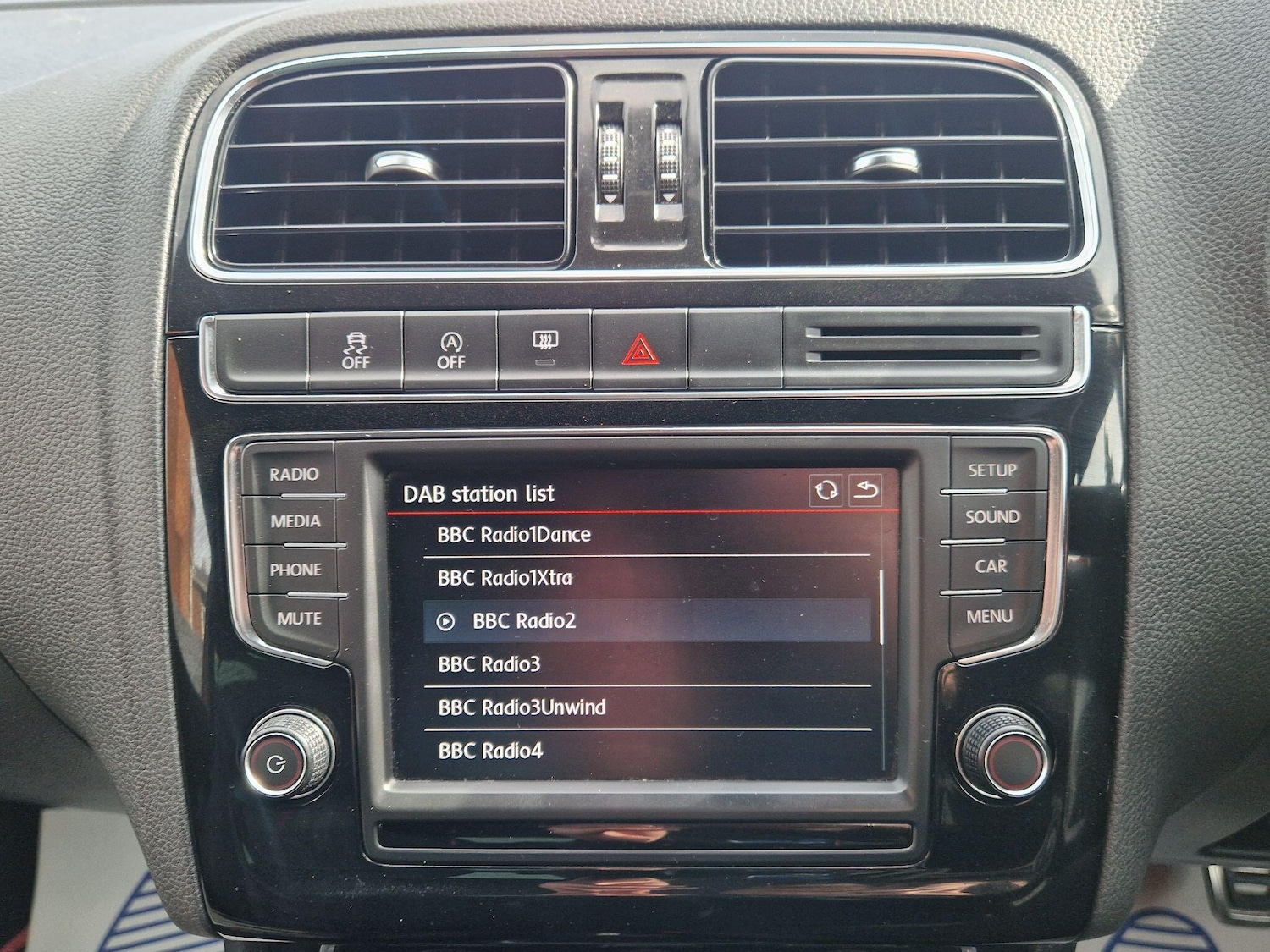 Used Volkswagen Polo 2015 for sale - 78204966: Photo 45