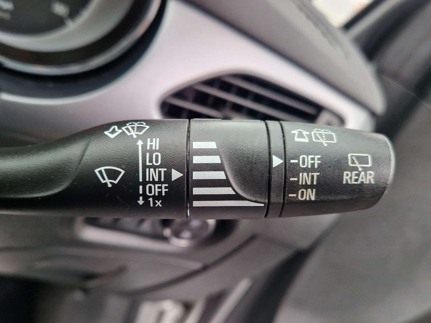 Used Vauxhall Astra for sale - 78115574: Photo 45