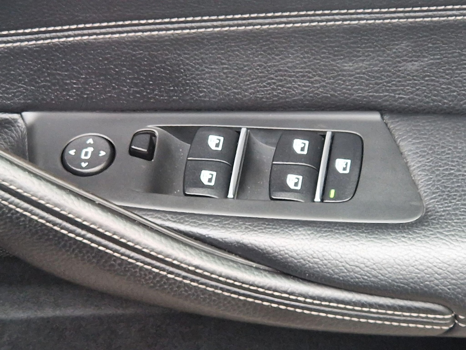 Used BMW 5 Series 2017 for sale - 76781093: Photo 33