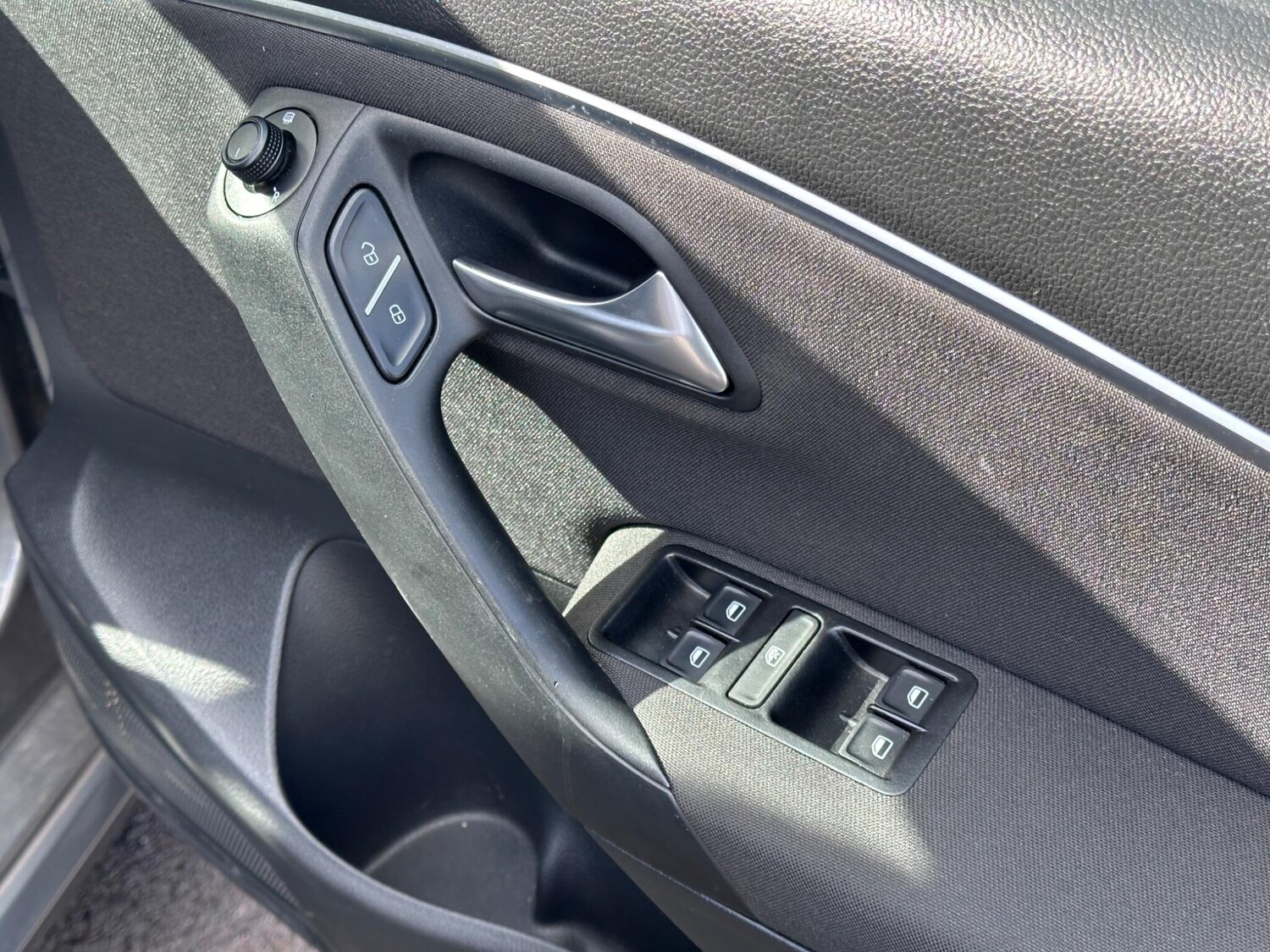 Used Volkswagen Polo 2016 for sale - 77839437: Photo 32