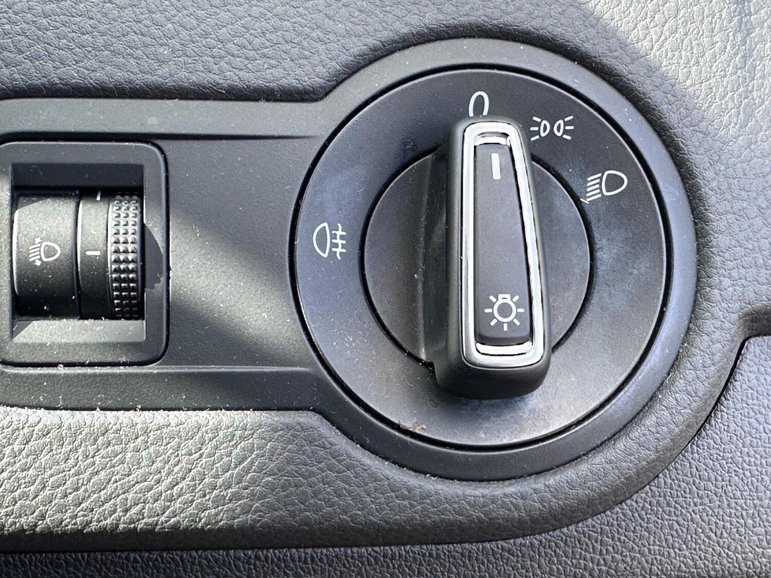 Used Volkswagen Polo 2016 for sale - 77839437: Photo 49