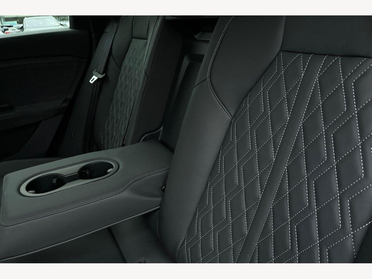 Used Audi Q6 e-tron 2025 for sale - 76679068: Photo 13