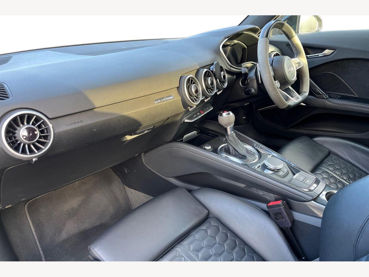 Used Audi TT 2020 for sale - 77067615: Photo 2