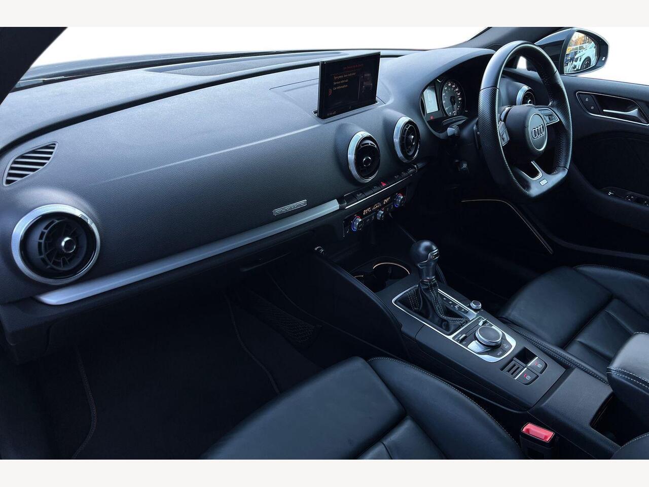 Used Audi A3 2018 for sale - 77122386: Photo 2