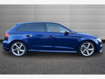 Used Audi A3 2018 for sale - 77122386: Photo
