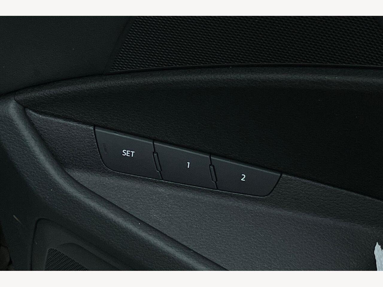 Used Audi Q8 2023 for sale - 76675709: Photo 14