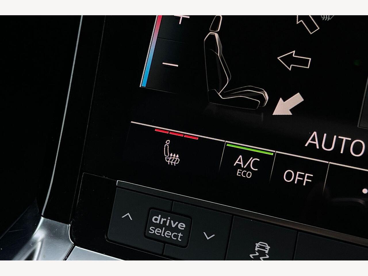 Used Audi Q8 2023 for sale - 76675709: Photo 17