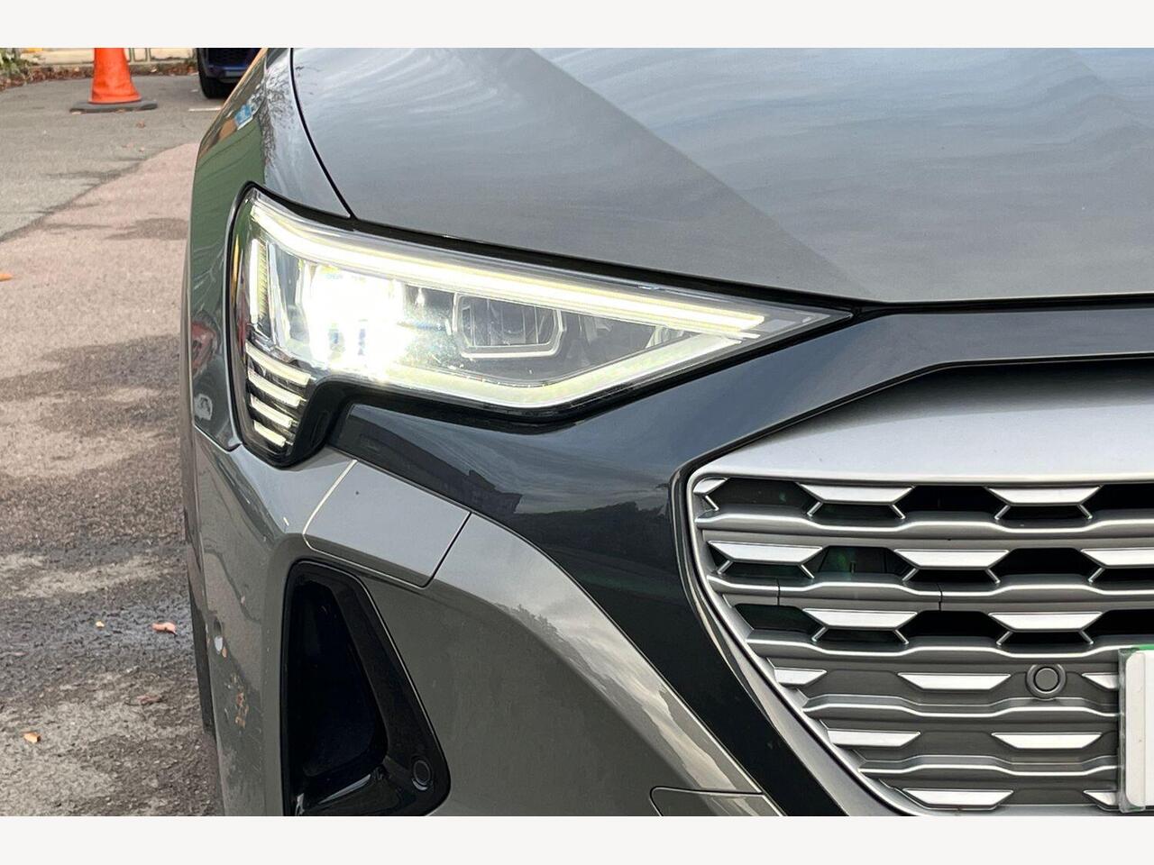 Used Audi Q8 2023 for sale - 76675709: Photo 24