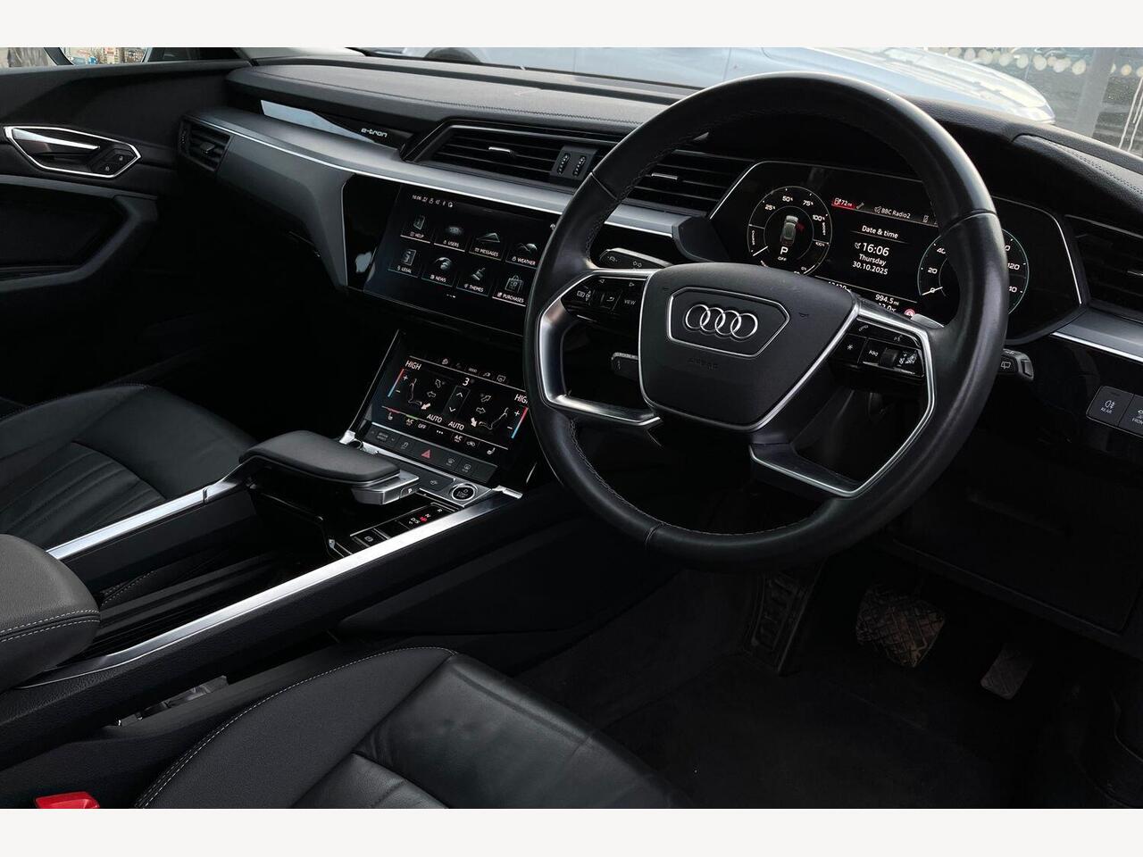 Used Audi Q8 2023 for sale - 76675709: Photo 6