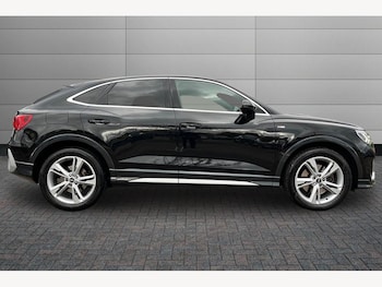 Used Audi Q3 2021 for sale - 76680827: Photo