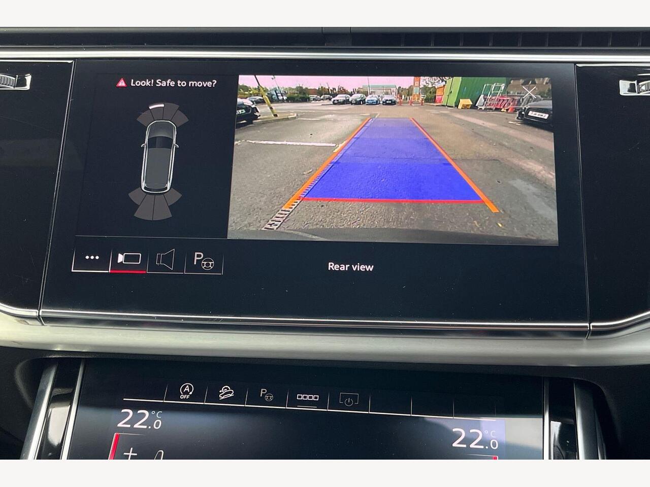 Used Audi Q7 2021 for sale - 76674250: Photo 13