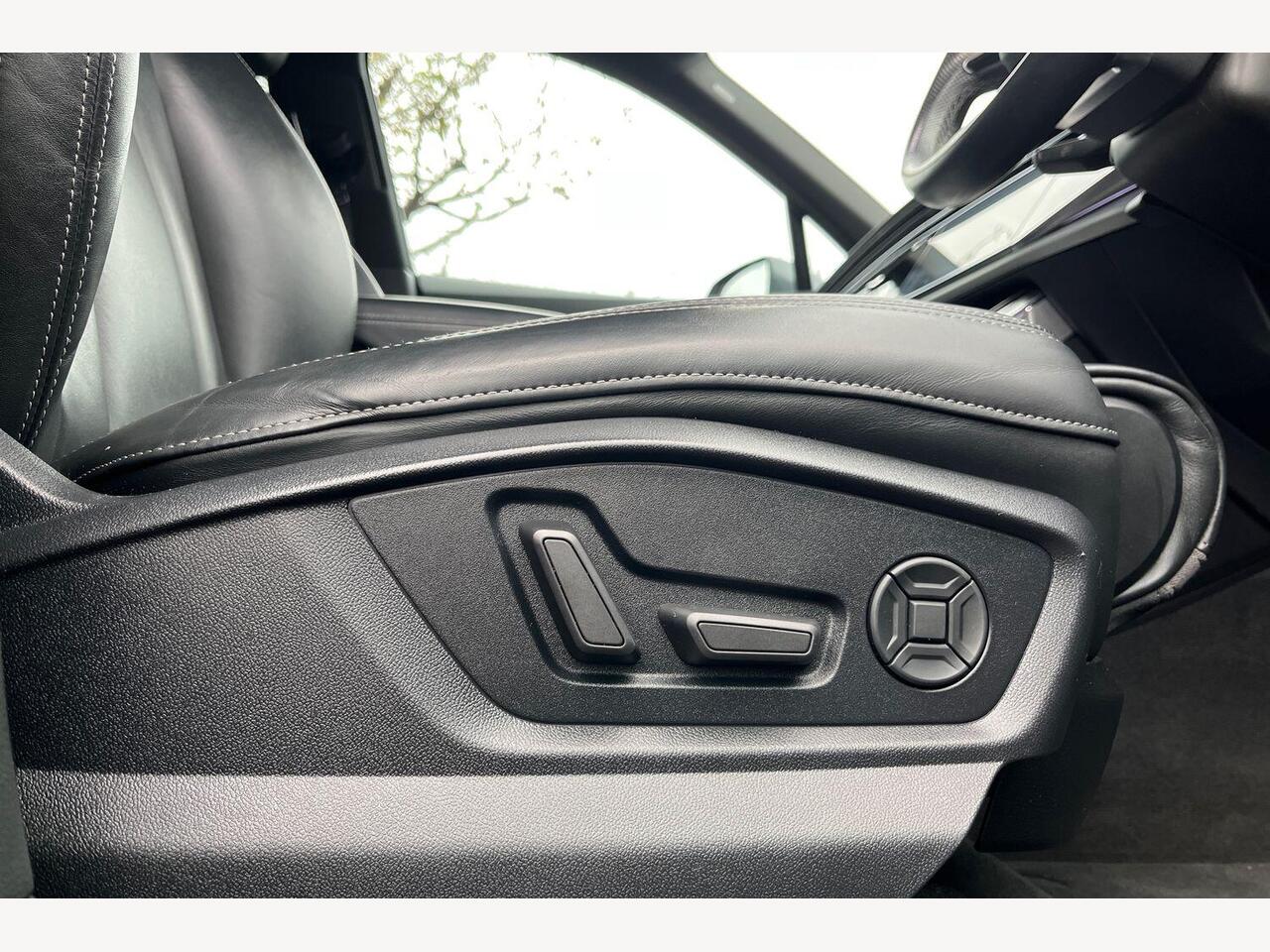 Used Audi Q7 2021 for sale - 76674250: Photo 16