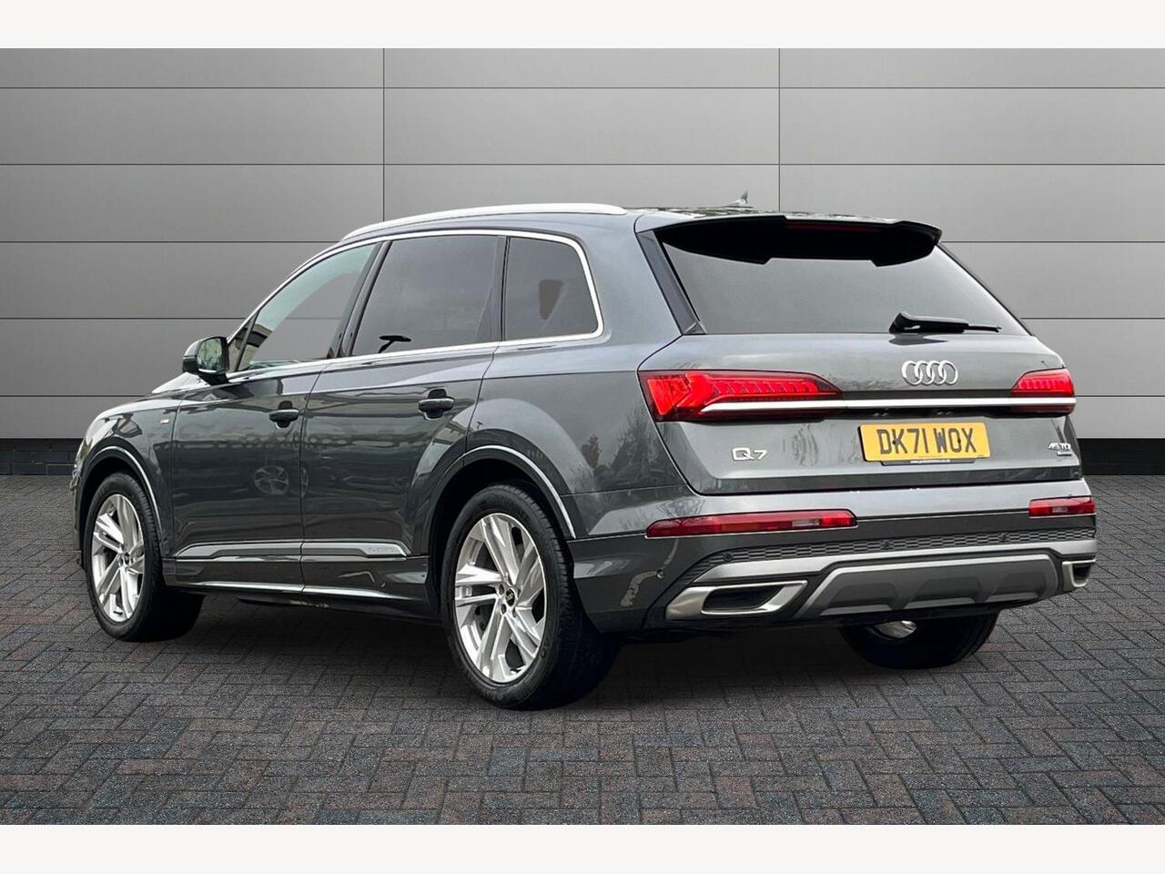 Used Audi Q7 2021 for sale - 76674250: Photo 3