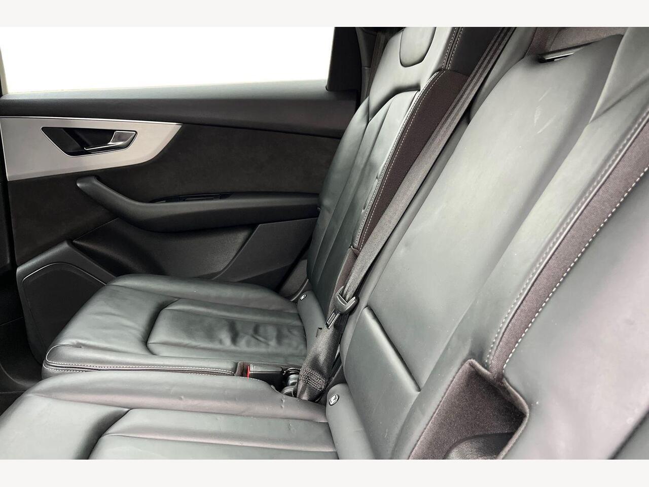 Used Audi Q7 2021 for sale - 76674250: Photo 8