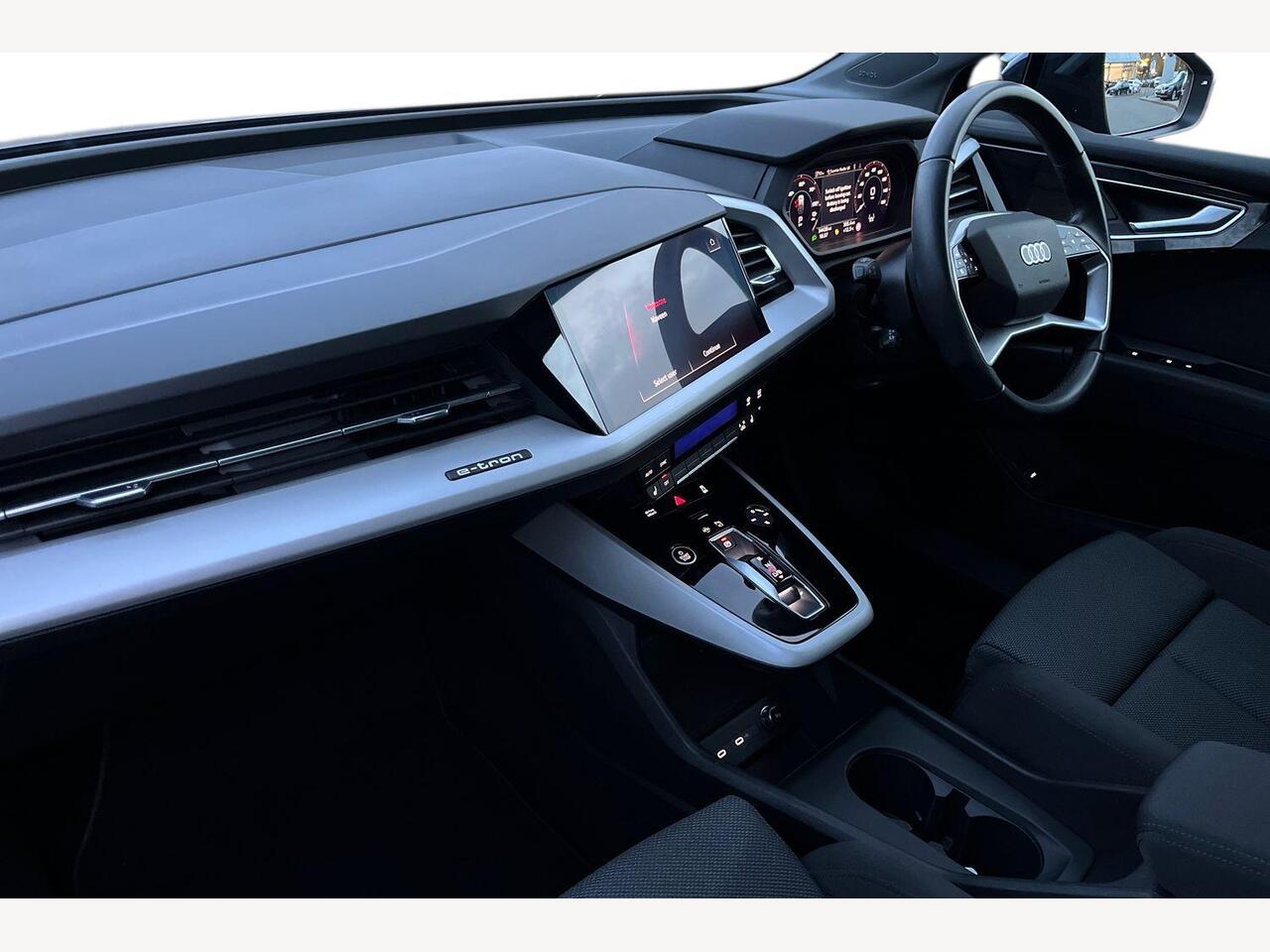 Used Audi Q4 e-tron 2022 for sale - 76674928: Photo 2