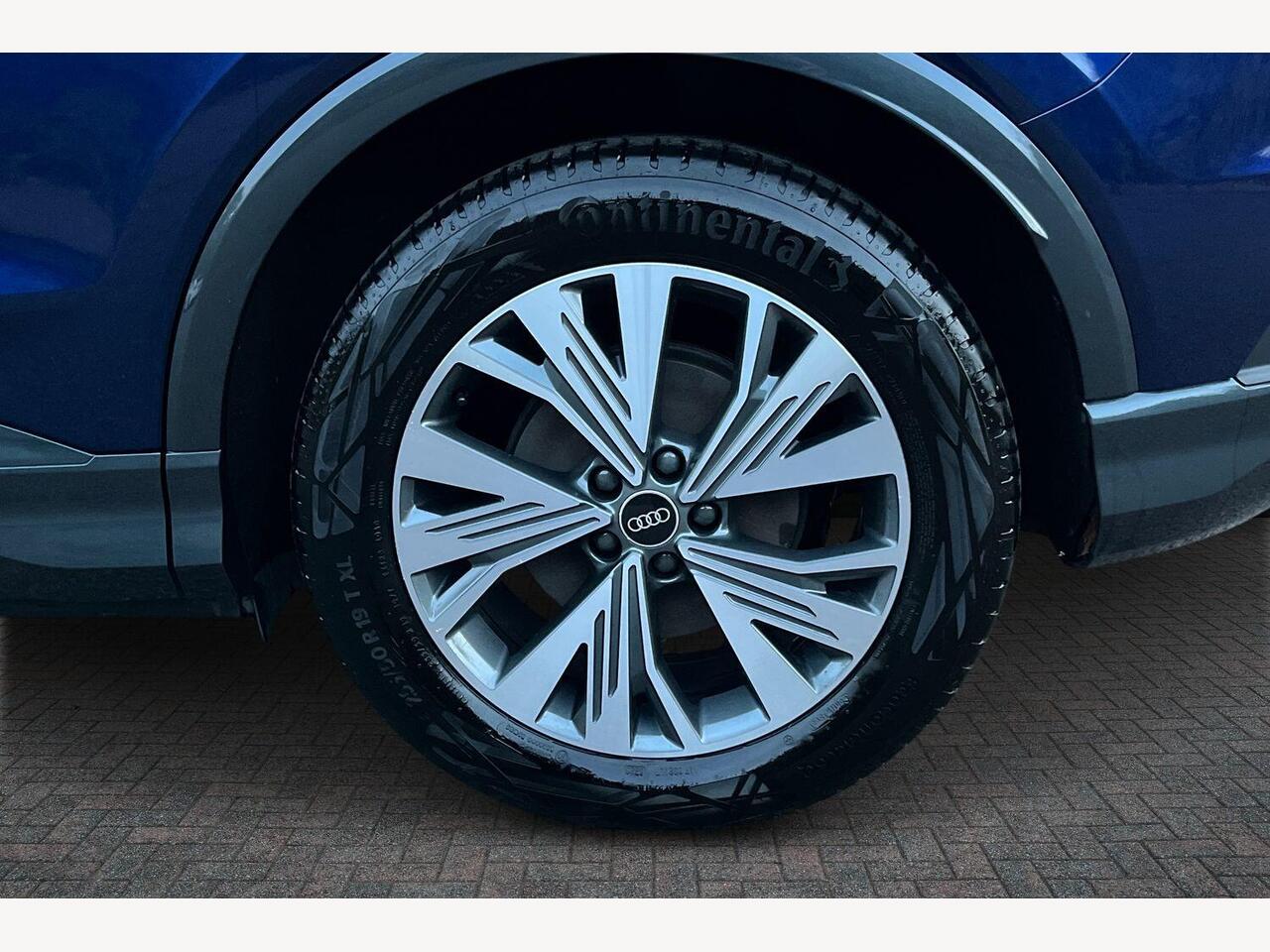 Used Audi Q4 e-tron 2022 for sale - 76674928: Photo 5