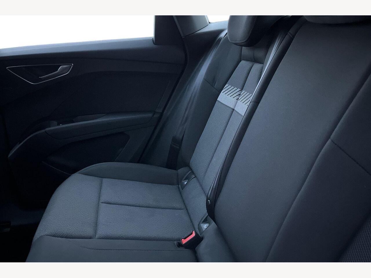 Used Audi Q4 e-tron 2022 for sale - 76674928: Photo 8