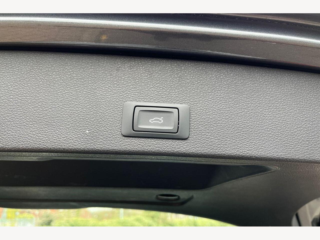 Used Audi Q2 2020 for sale - 78112521: Photo 24