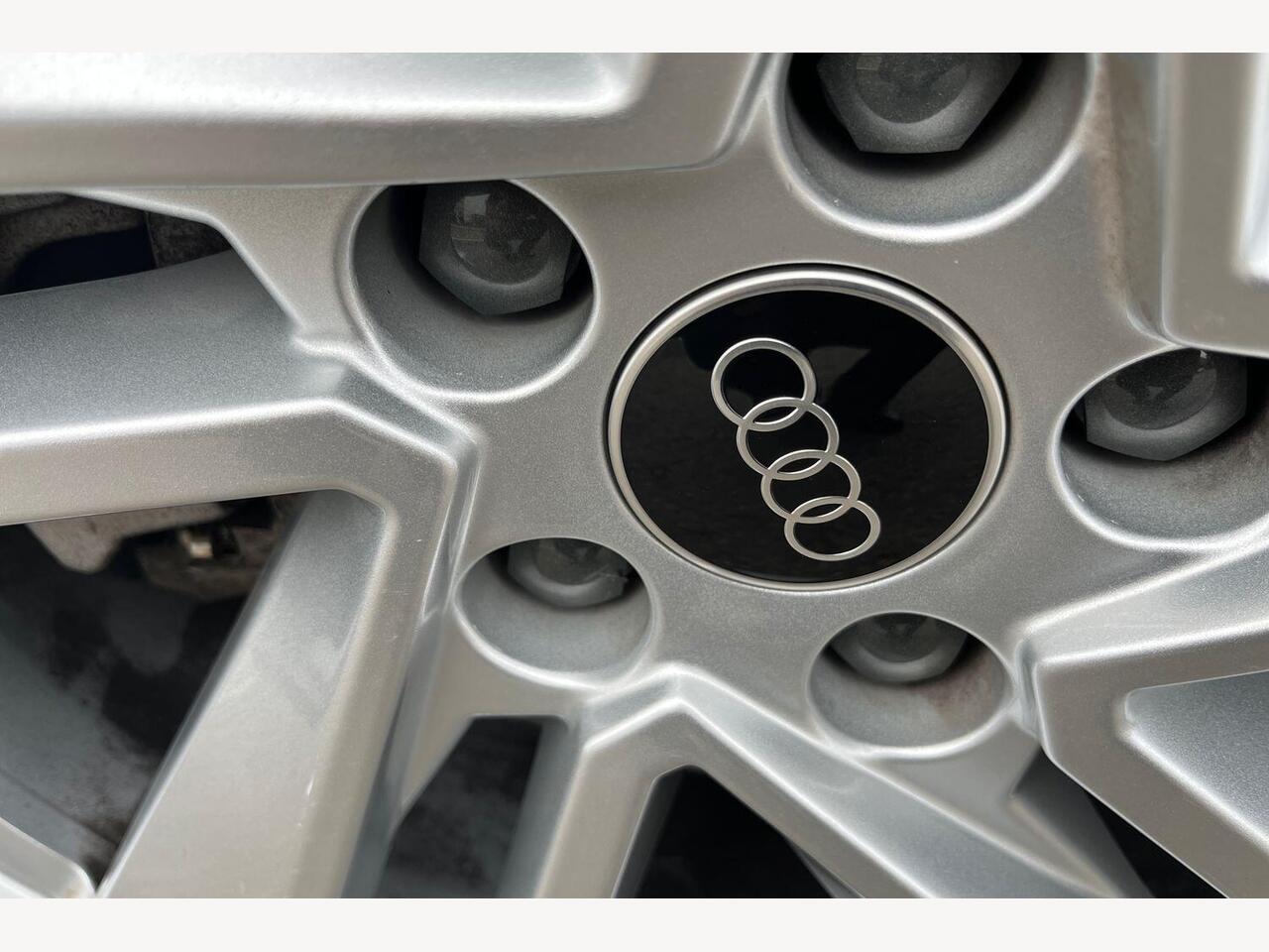 Used Audi Q7 2023 for sale - 76676491: Photo 15