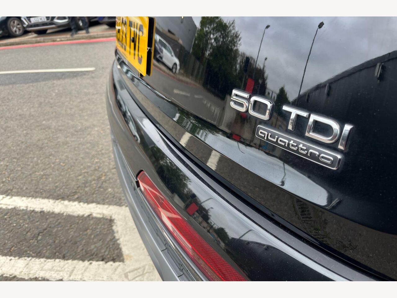 Used Audi Q7 2023 for sale - 76676491: Photo 16