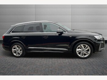 Used Audi Q7 2023 for sale - 76676491: Photo