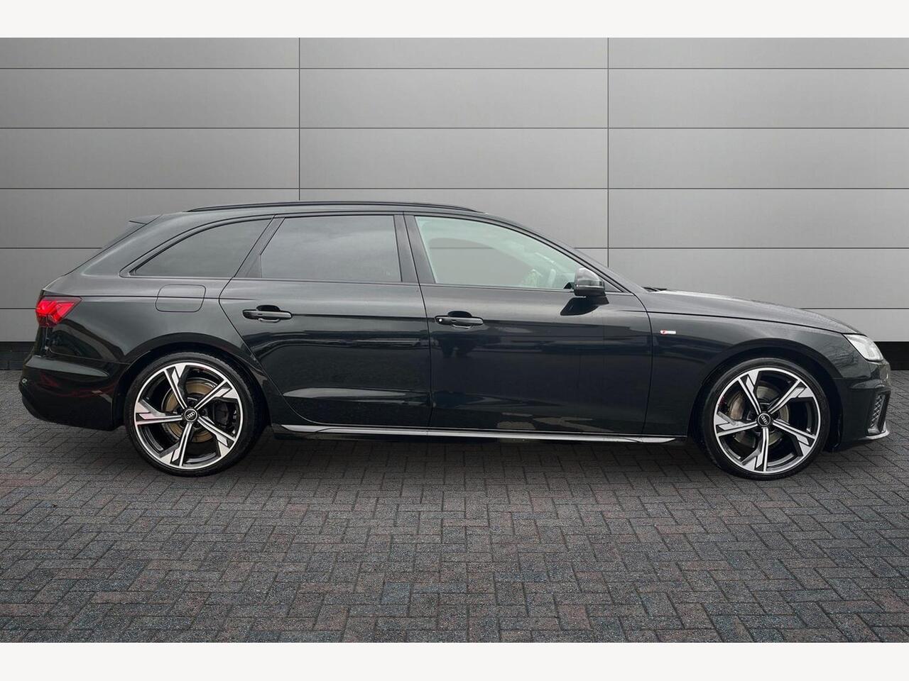 Used Audi A4 2022 for sale - 76675450: Photo 4