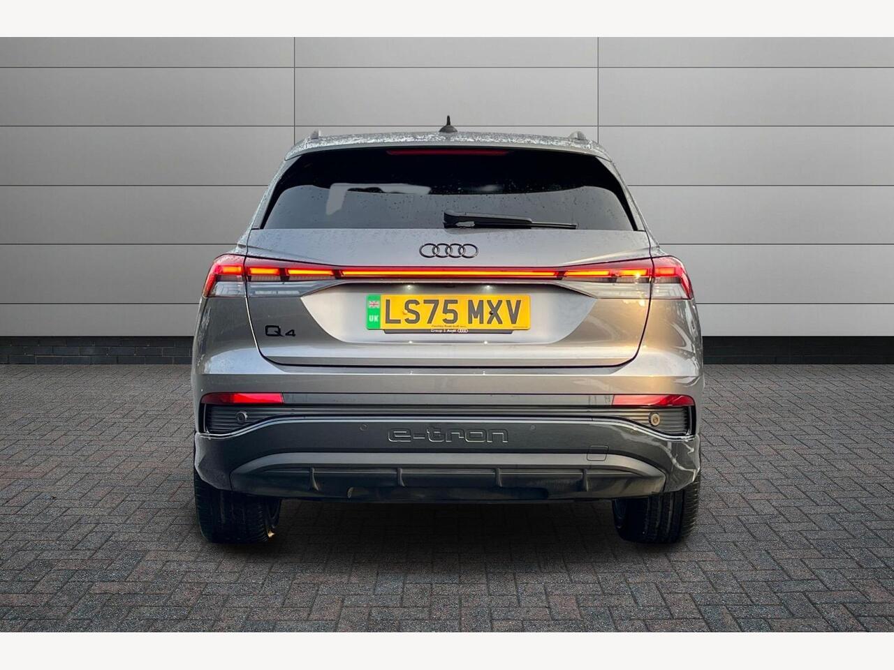 Used Audi Q4 e-tron 2025 for sale - 77132906: Photo 11