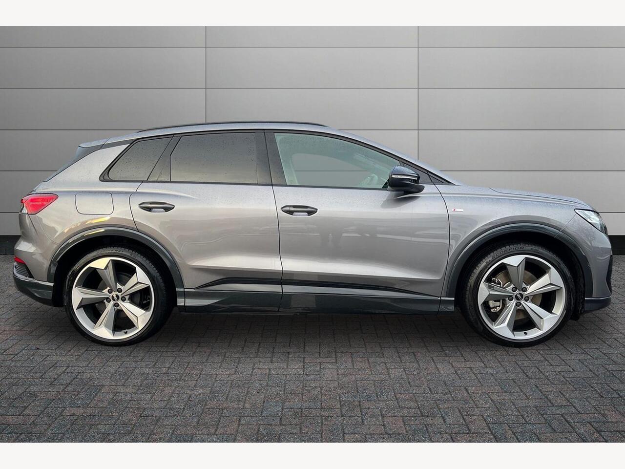 Used Audi Q4 e-tron 2025 for sale - 77132906: Photo 4