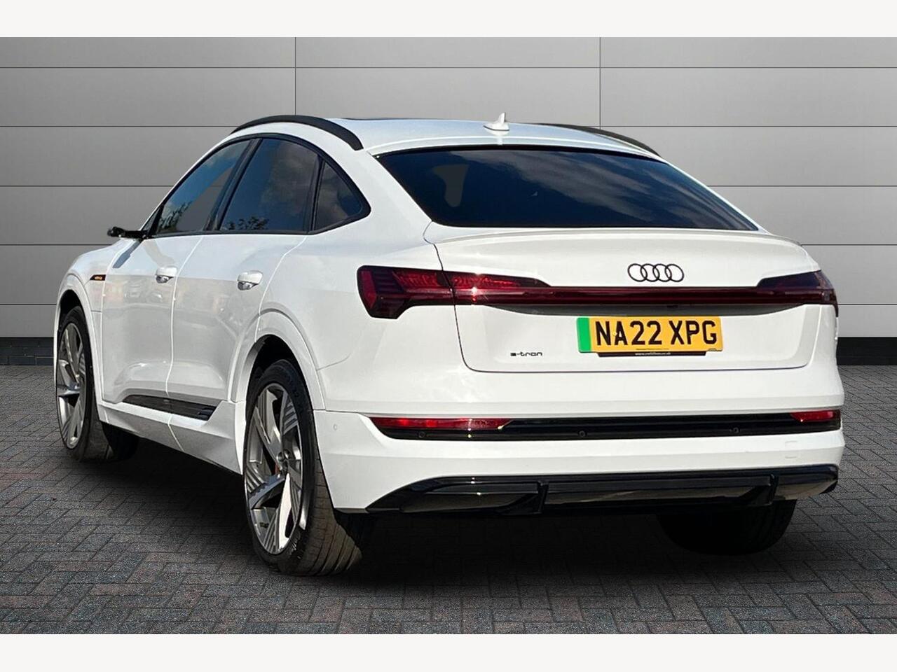 Used Audi e-tron 2022 for sale - 76900139: Photo 3