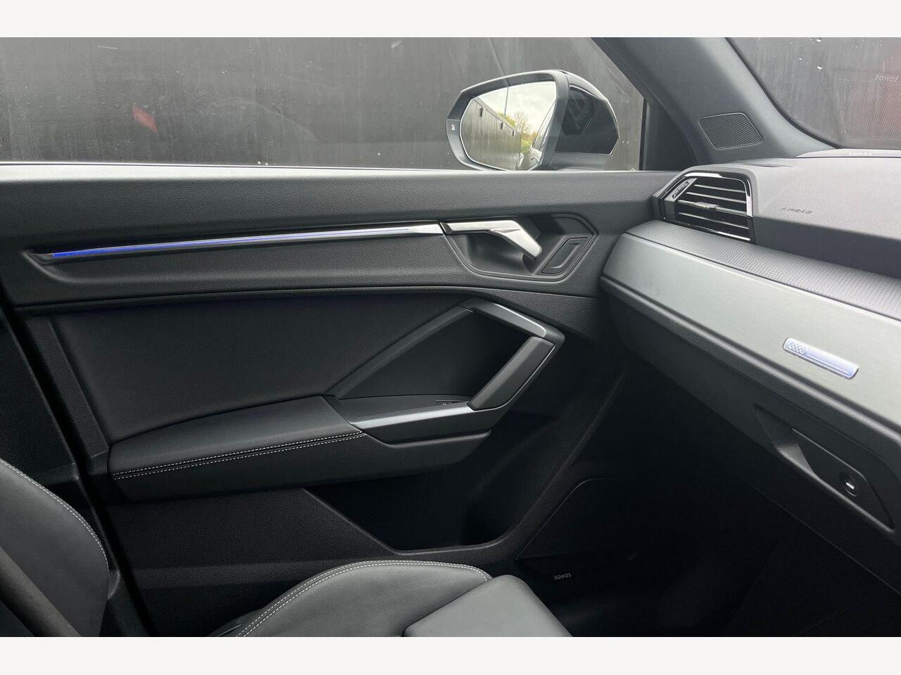 Used Audi Q3 2024 for sale - 76677057: Photo 19