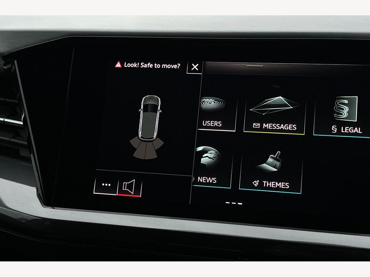 Used Audi Q4 e-tron 2021 for sale - 76681404: Photo 14