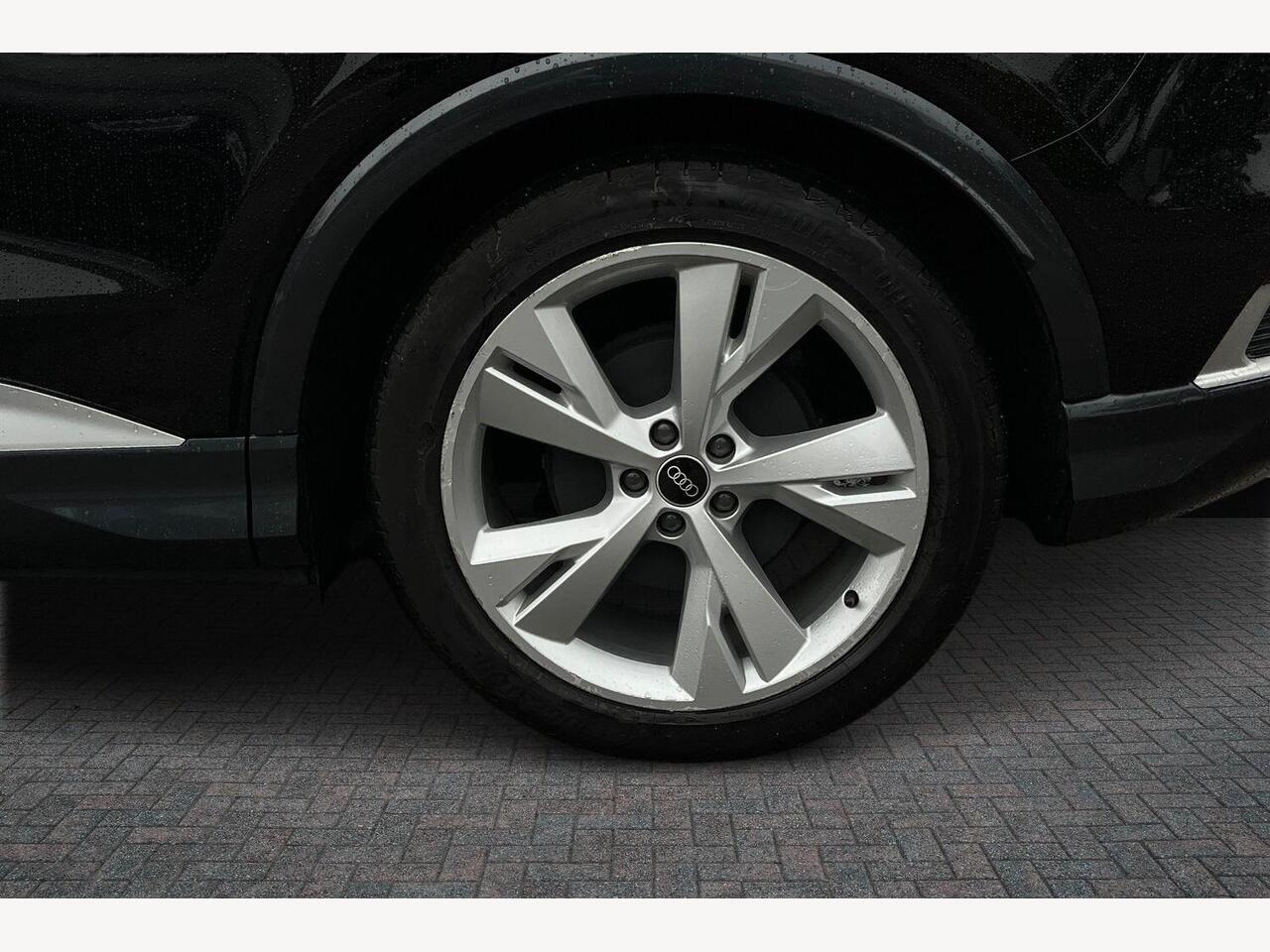 Used Audi Q4 e-tron 2021 for sale - 76681404: Photo 5