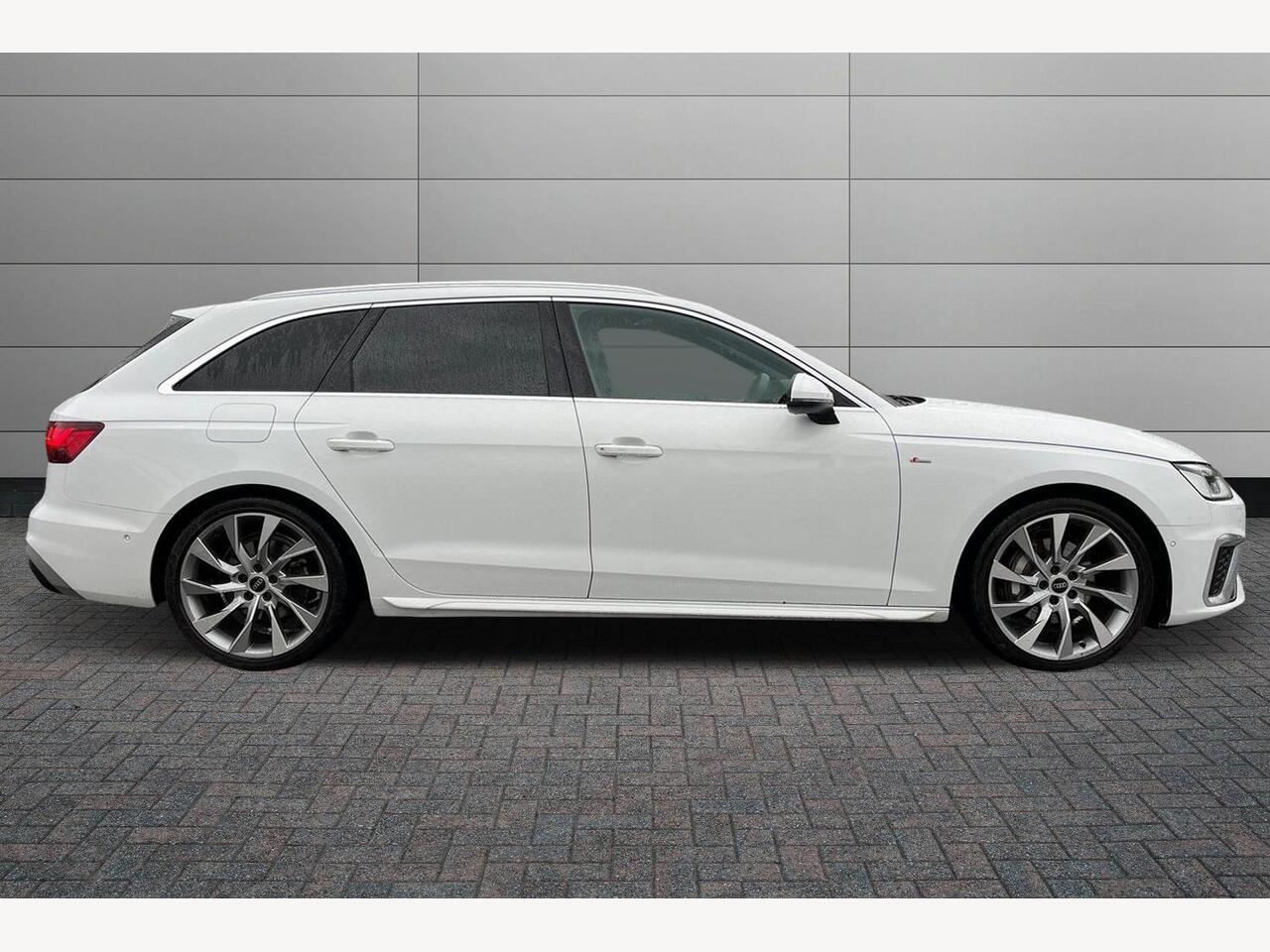 Used Audi A4 2023 for sale - 76676153: Photo 4