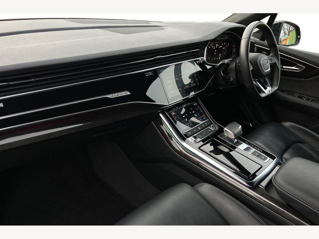 Used Audi Q7 2022 for sale - 77927040: Photo 2