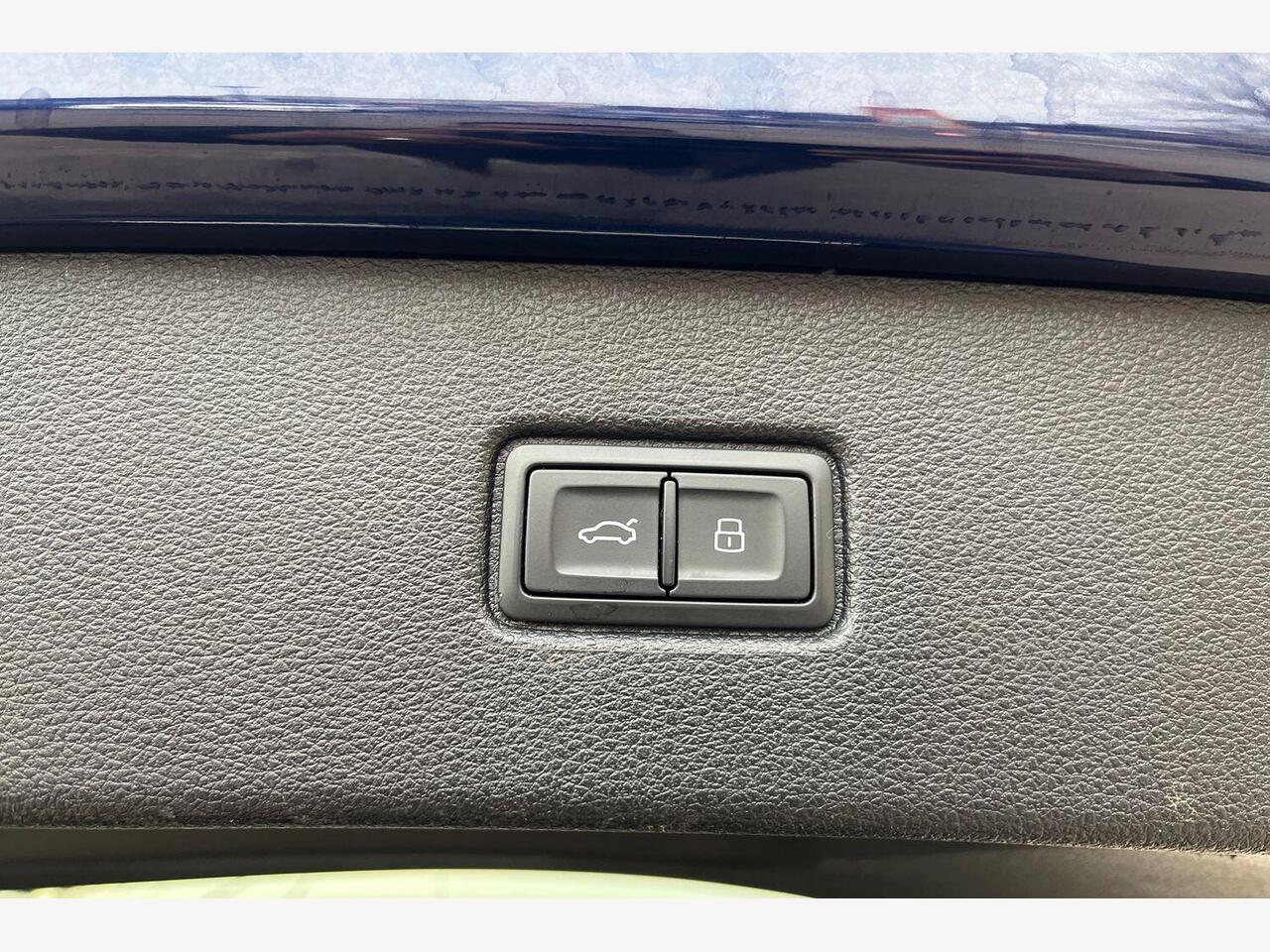 Used Audi Q7 2022 for sale - 77927040: Photo 25