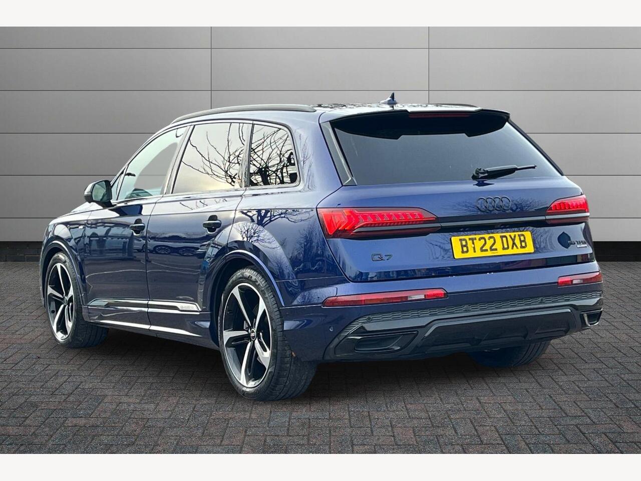 Used Audi Q7 2022 for sale - 77927040: Photo 3