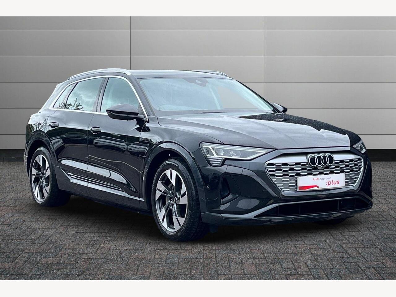 Used Audi Q8 2023 for sale - 76676868: Photo 1