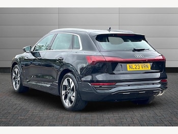 Used Audi Q8 2023 for sale - 76676868: Photo