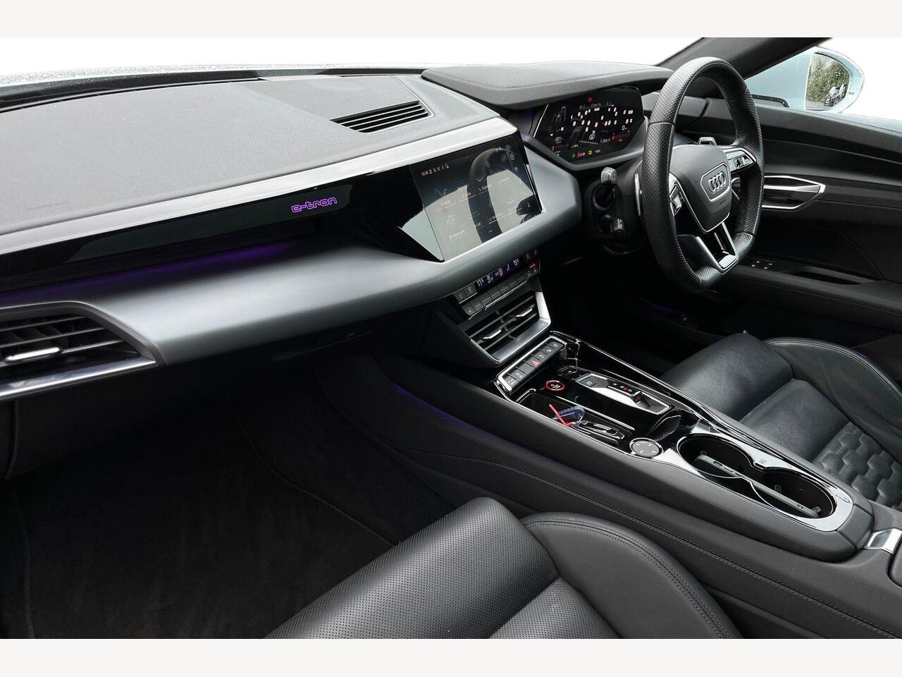 Used Audi e-tron GT 2022 for sale - 77673322: Photo 2