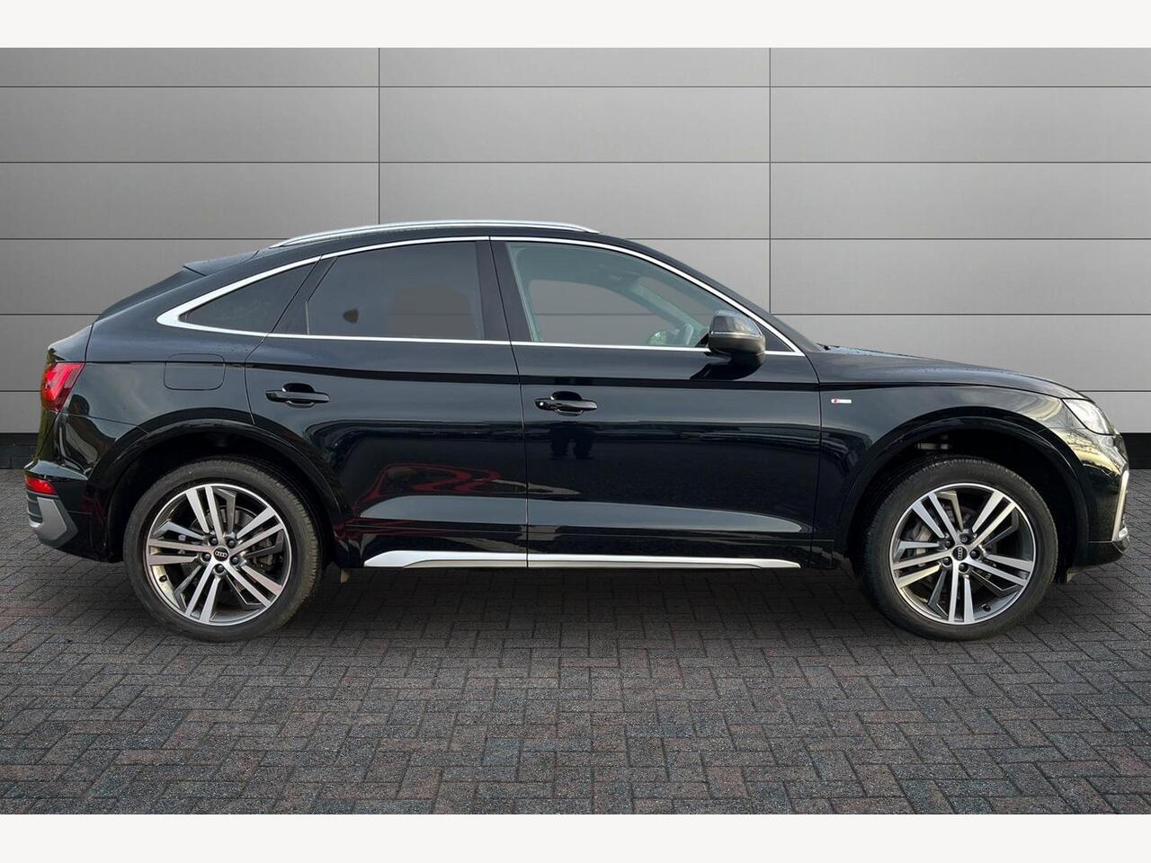 Used Audi Q5 2023 for sale - 76676287: Photo 4