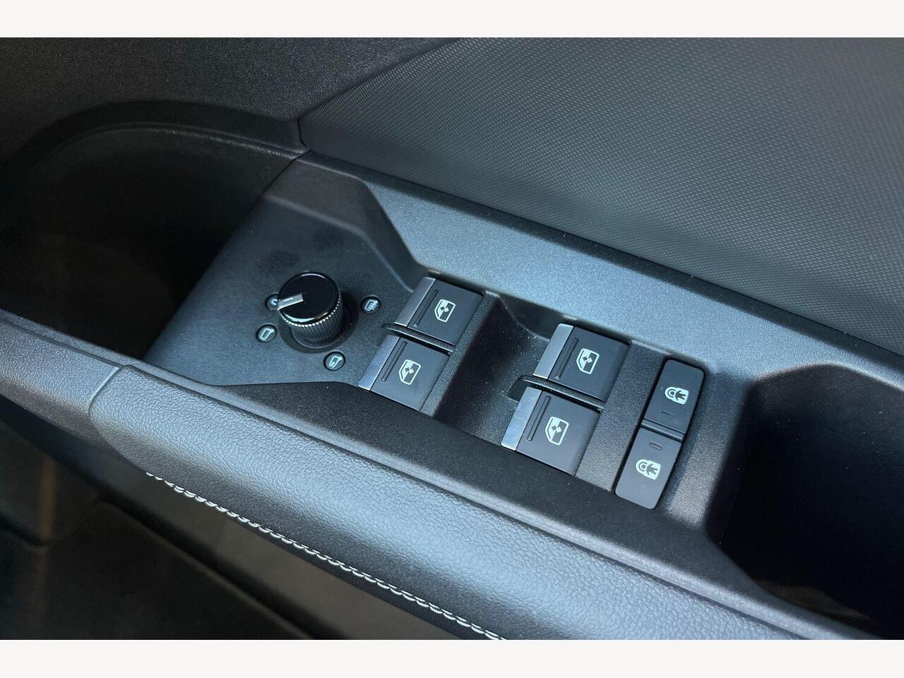 Used Audi Q4 e-tron 2023 for sale - 78169209: Photo 25