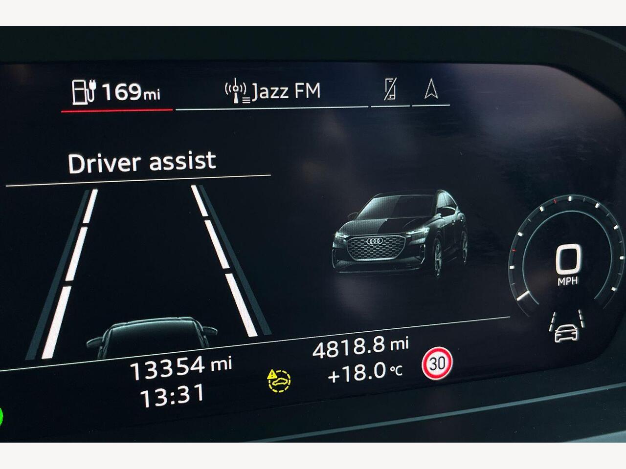 Used Audi Q4 e-tron 2023 for sale - 78169209: Photo 7