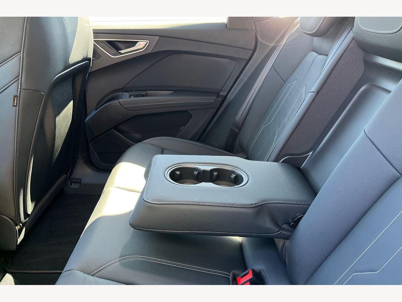 Used Audi Q4 e-tron 2023 for sale - 78169209: Photo 8