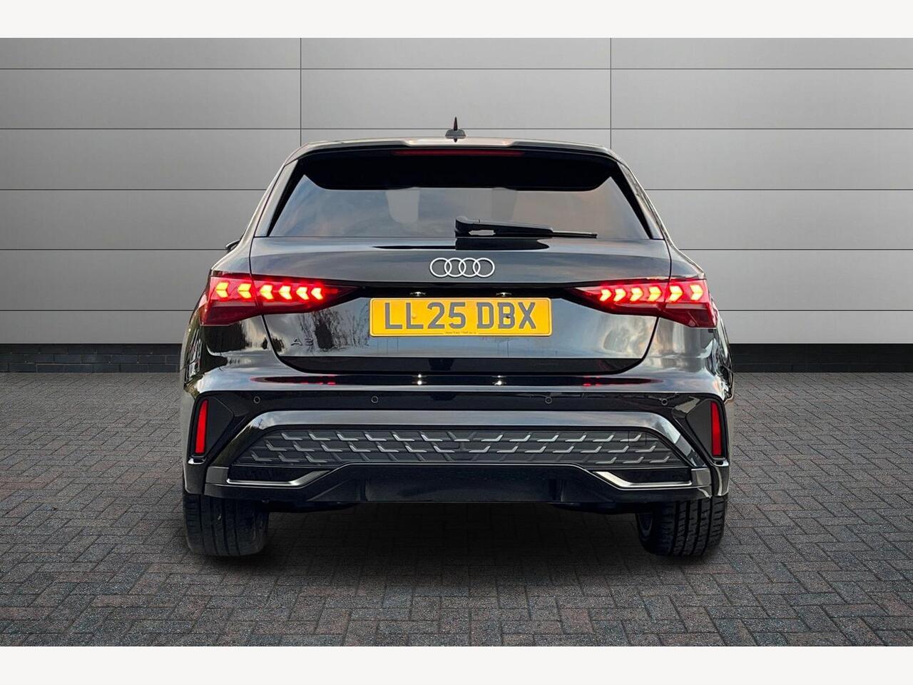 Used Audi A3 2025 for sale - 76680500: Photo 11