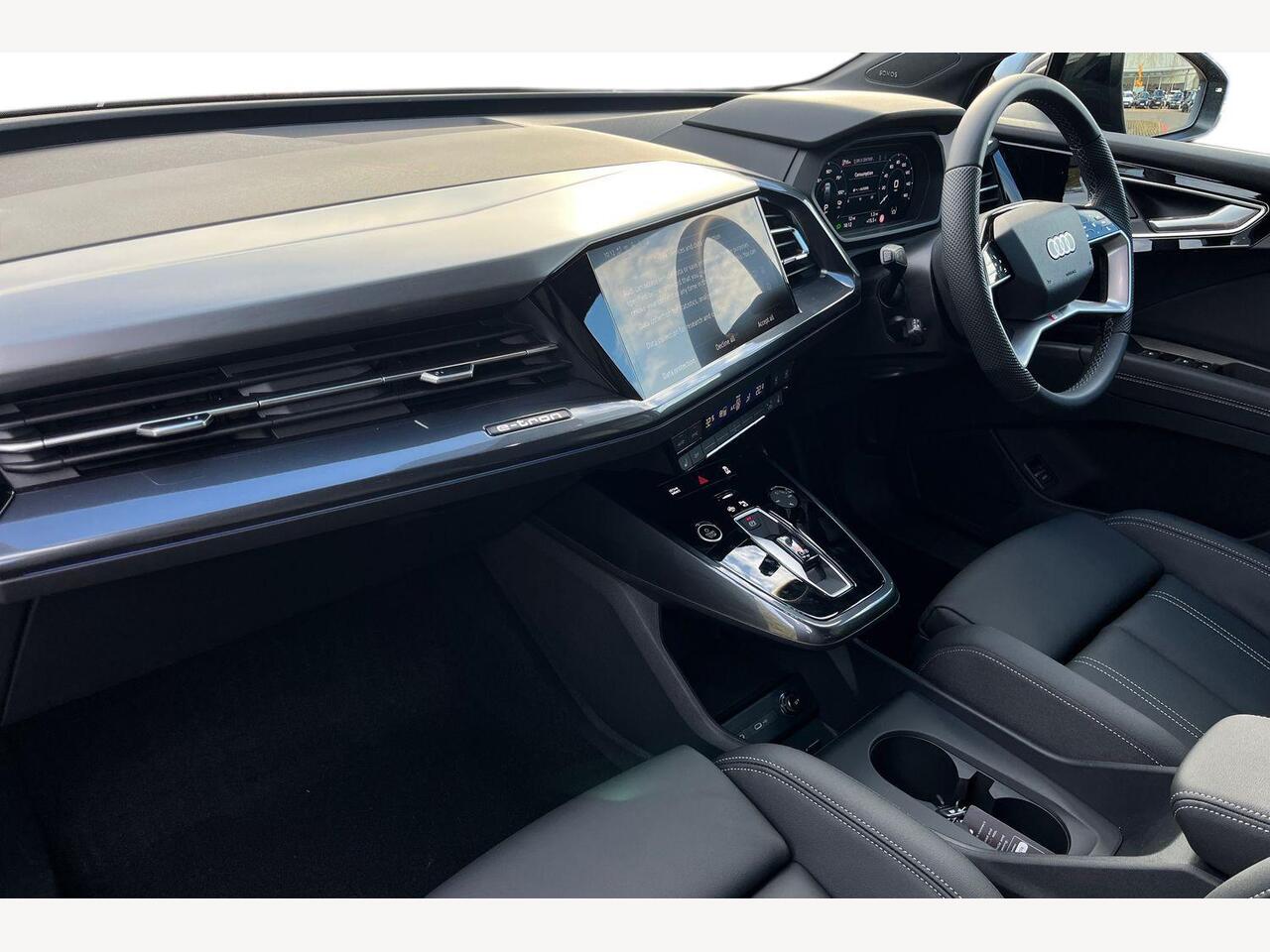 Used Audi Q4 e-tron 2025 for sale - 77685584: Photo 2