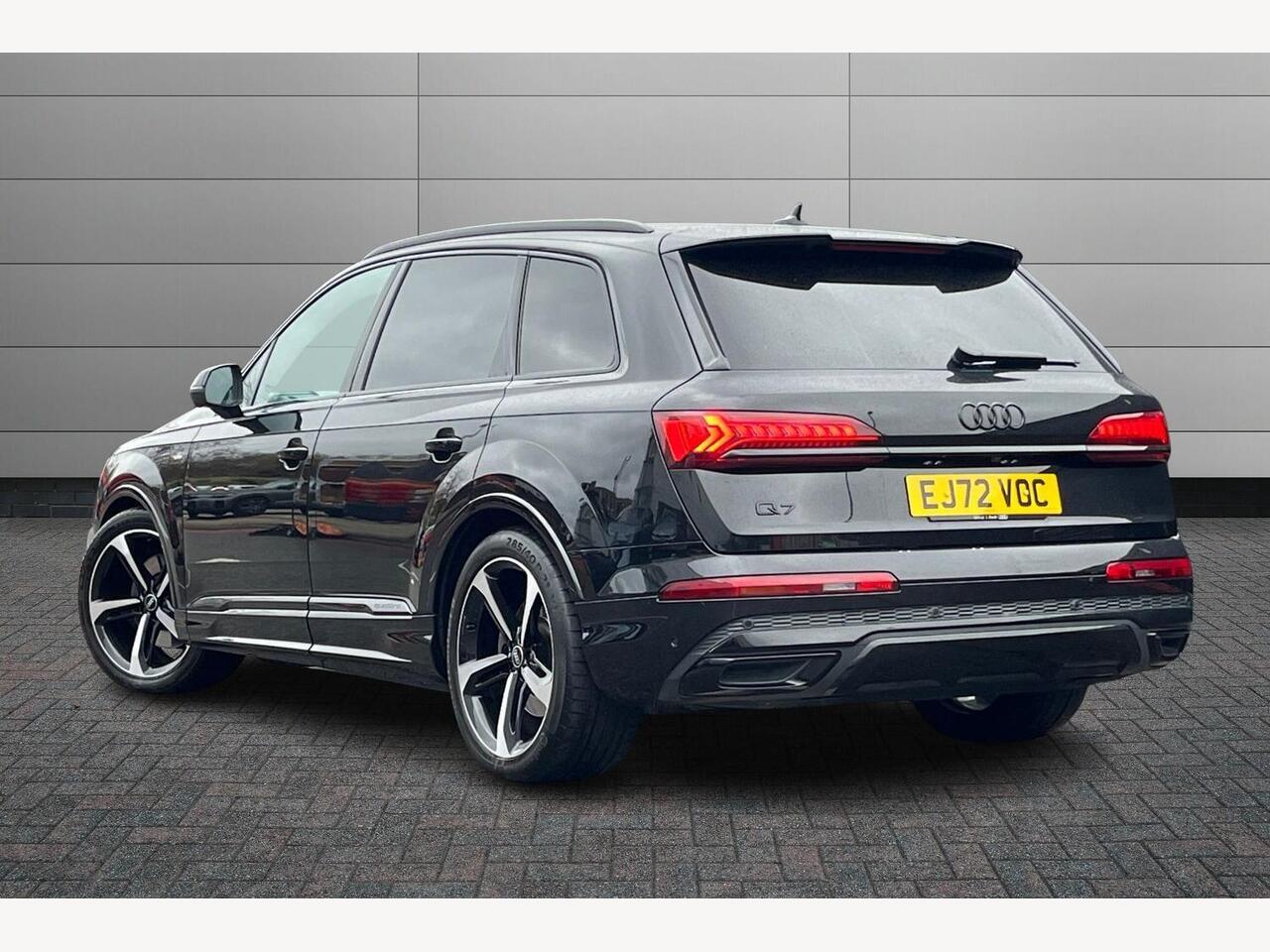 Used Audi Q7 2022 for sale - 76675115: Photo 3