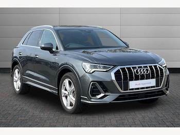 Used Audi Q3 2023 for sale - 77972415: Photo