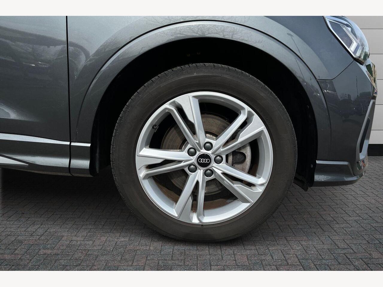 Used Audi Q3 2023 for sale - 77972415: Photo 5