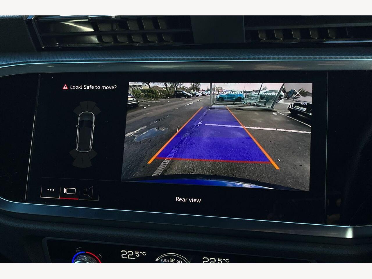 Used Audi Q3 2024 for sale - 77360379: Photo 14